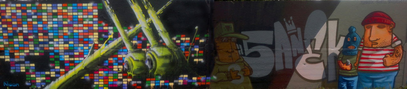 Graffiti Wall - Photo by moon - moon, sanek