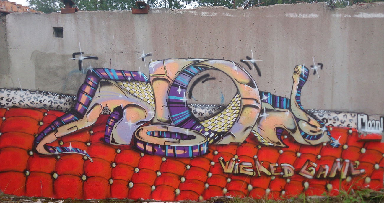 Graffiti Wall in Stralsund - Photo by moon - moon (2015)