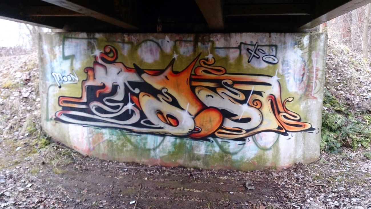 Graffiti Wall in Leipzig - Photo by moon - MoonPlusminusnull (2016)