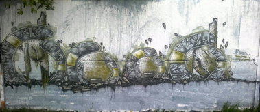 Graffiti Wall - Photo by moon - moon