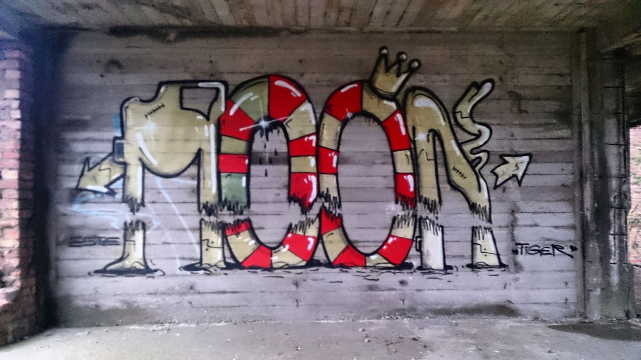 Graffiti Wall in Prora auf rügen - Photo by moon - MoonPlusminusnull (2016)