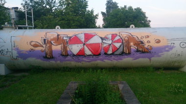Graffiti Wall - Photo by moon - moon (2015)