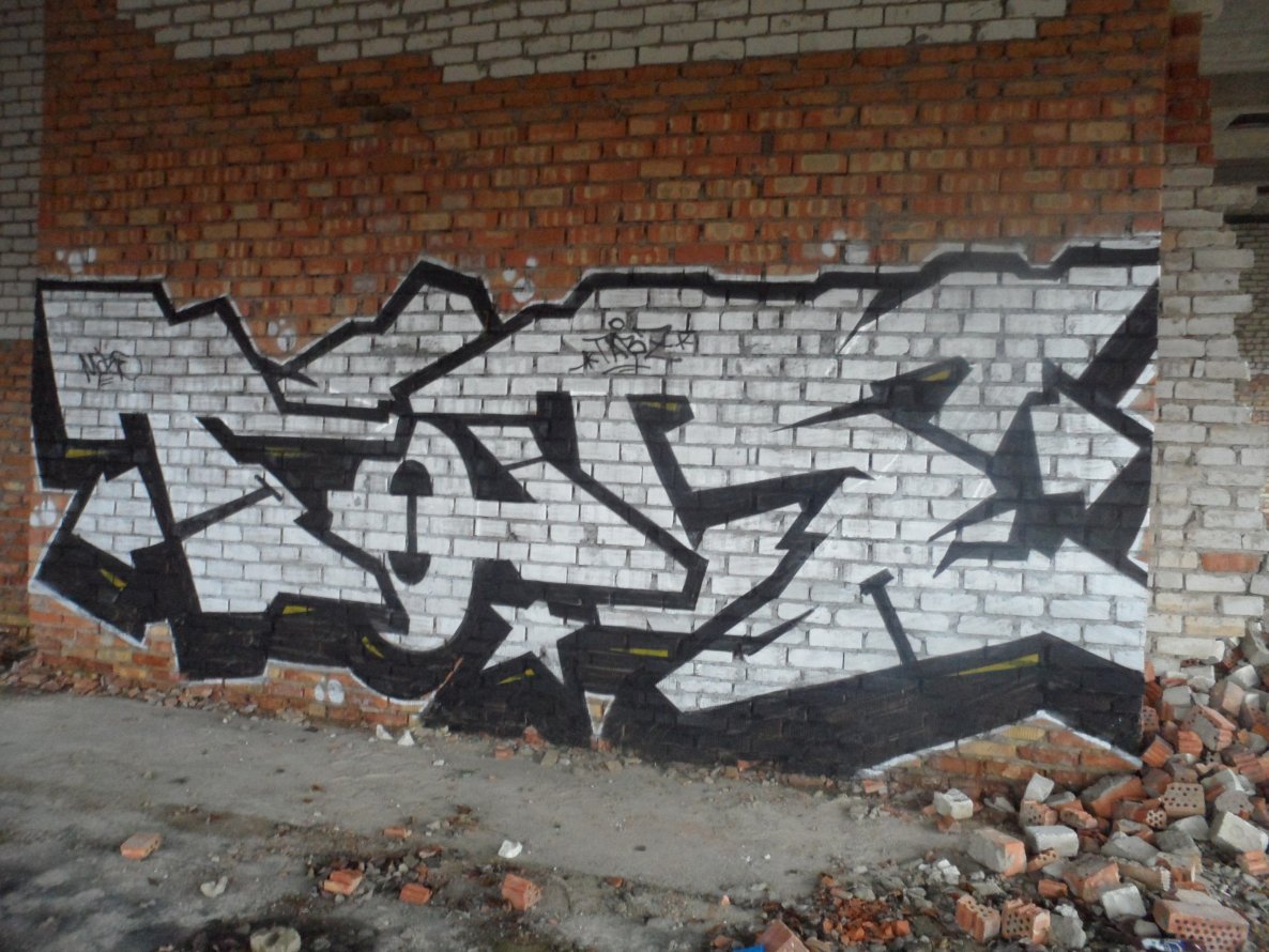 Graffiti Wall - Photo by more_style - tabz, crew, \ (2014)