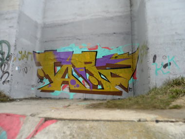 Graffiti Wall - Photo by more_style - more\, tabz, crew