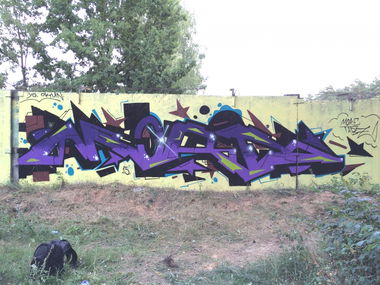 Graffiti Wall - Photo by more_style - more, (tabz, crew) (2015)