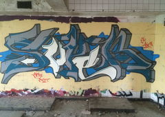 Graffiti Wall - Photo by mortek1 - yela, serc, oldenburg