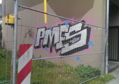 Graffiti Bombing in Hamburg - Photo by moschek - Pmfs