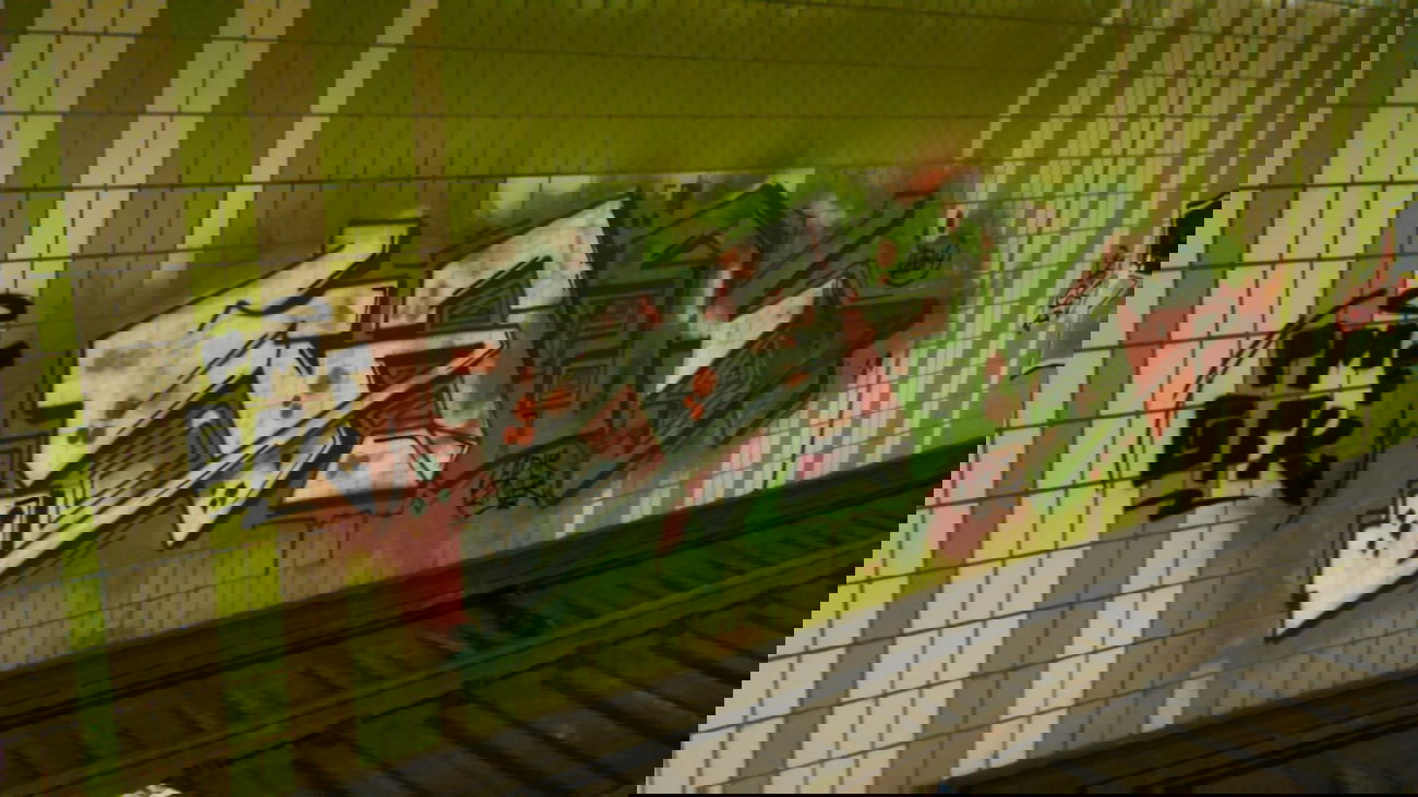 Graffiti Bombing in Hamburg - Photo by moschek - pmf, gfk, znek (2015)