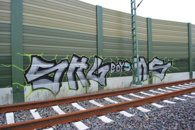 Graffiti Bombing in Lüneburg - Photo by moschek - shg, hs, 3pakkk