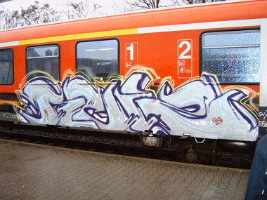 Graffiti Train - Photo by moschek - reiz, fk (2005)
