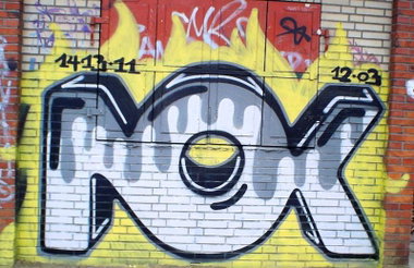 Graffiti Wall in Hamburg - Photo by moschek - nmk, neun, x (2003)