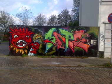 Graffiti Wall in Hamburg - Photo by moschek - sape