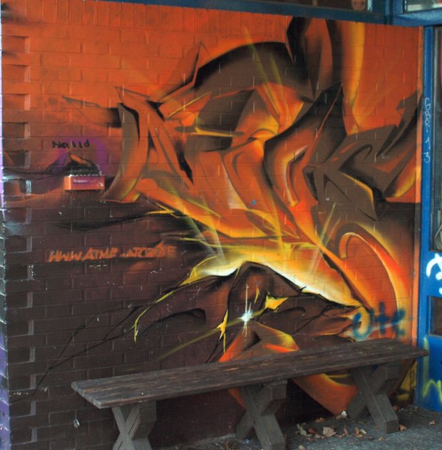 Graffiti Wall in Hamburg - Photo by moschek (2013)