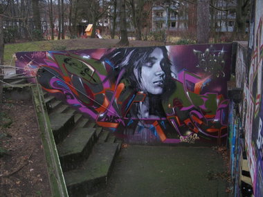 Graffiti Wall in Hamburg - Photo by moschek (2013)