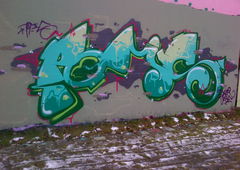 Graffiti Wall in Hamburg - Photo by moschek - pomis, yrz, ois (2014)