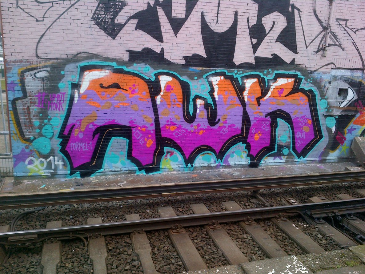 Graffiti Wall - Photo by moschek - awk (2014)