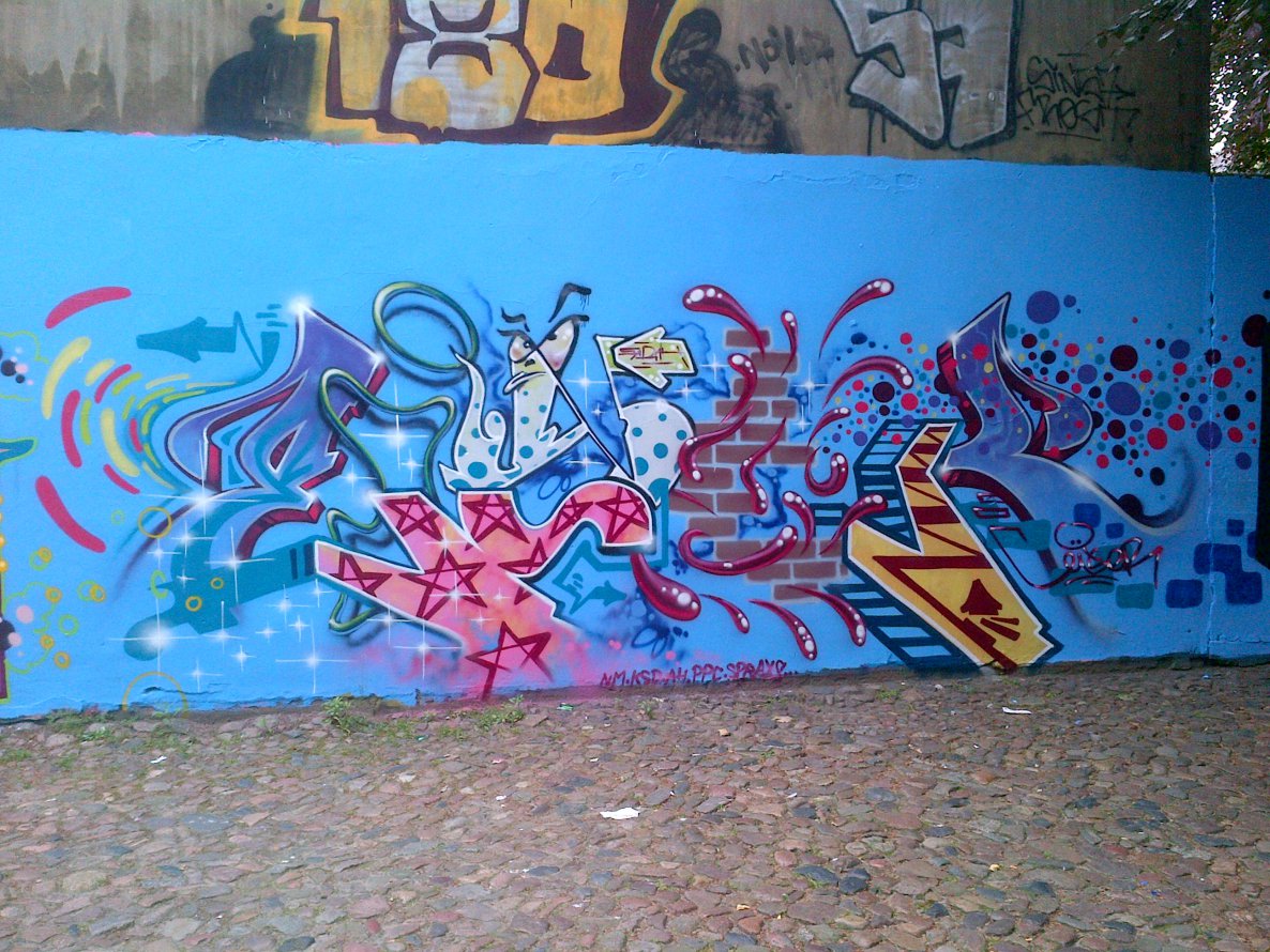 Graffiti Wall - Photo by moschek - eiser (2014)