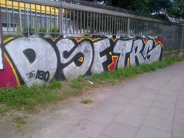 Graffiti Bombing - Photo by moschek - dsf, trg (2014)