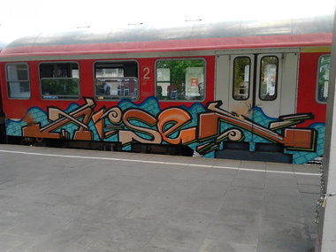 Graffiti Train - Photo by moschek - arsen (2014)