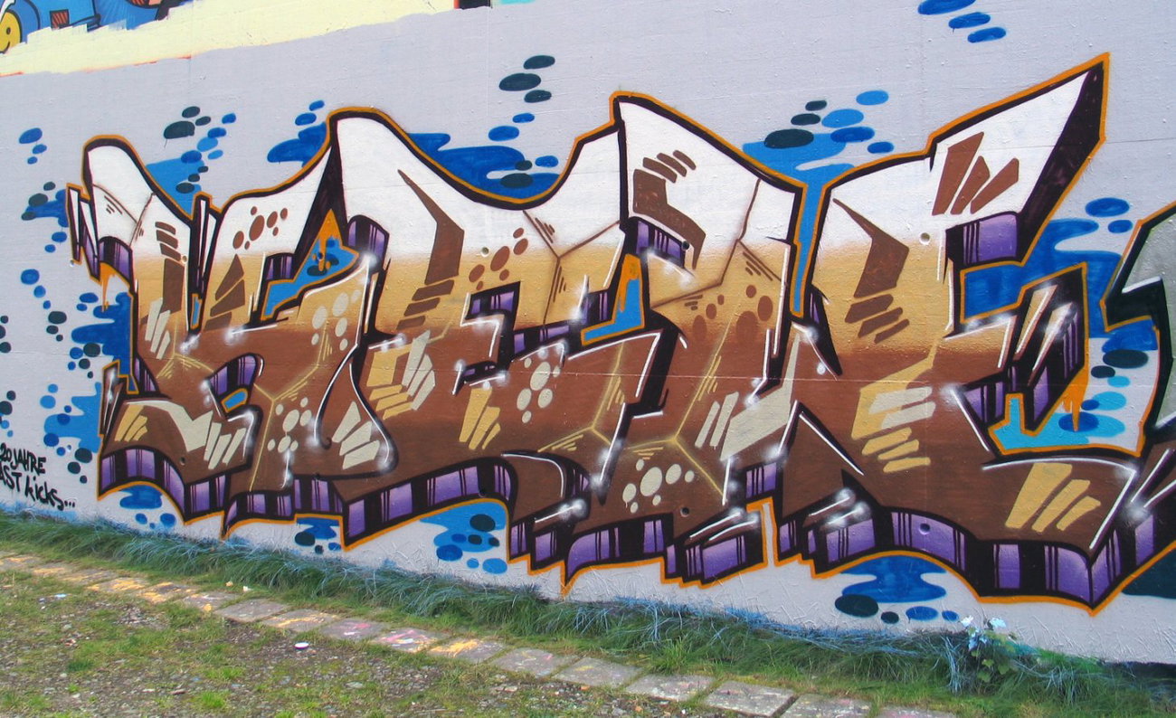 Graffiti Wall in Hamburg - Photo by moschek (2014)