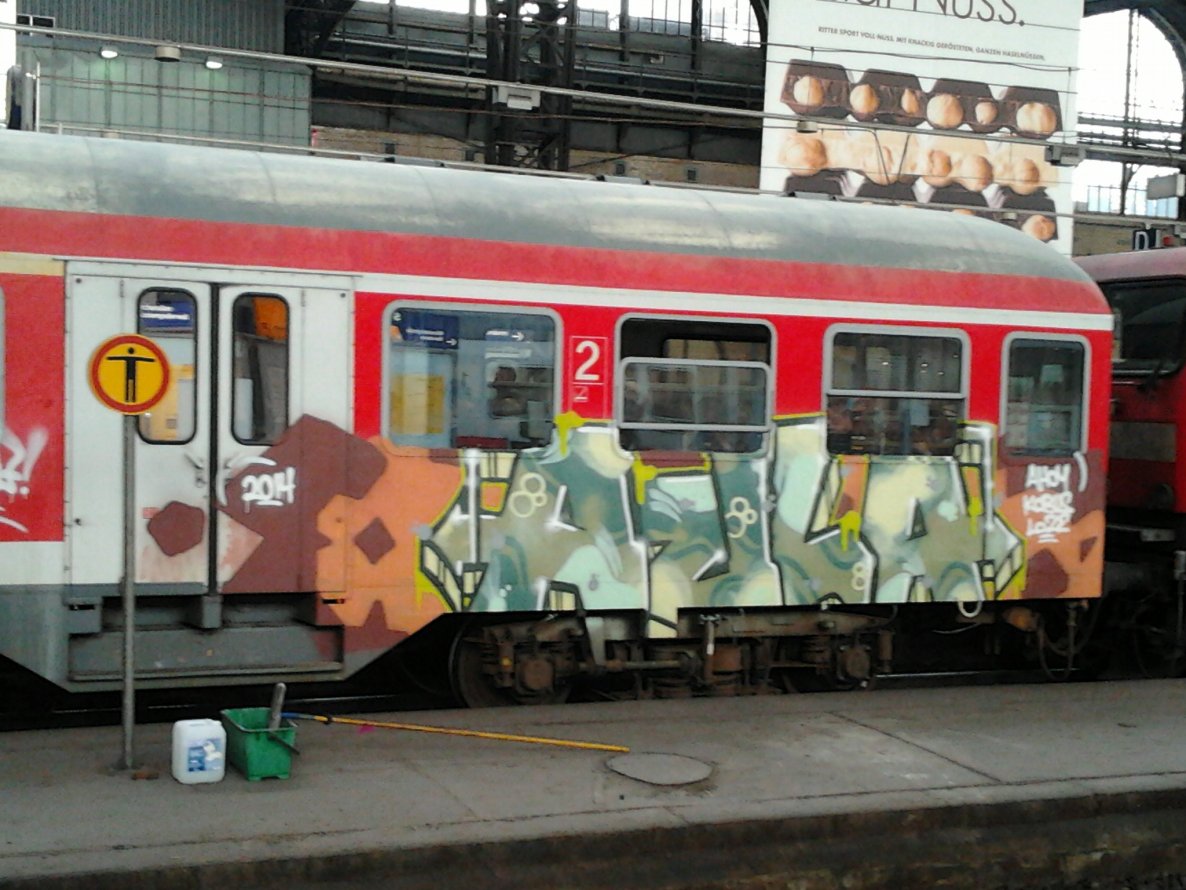 Graffiti Train - Photo by moschek - aula, ufs
