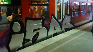 Graffiti Train - Photo by moschek (2015)