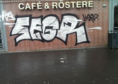 Graffiti Bombing in Hamburg - Photo by moschek - Segr, krb (2018)