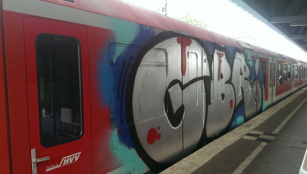 Graffiti Train - Photo by moschek - Gbr (2017)