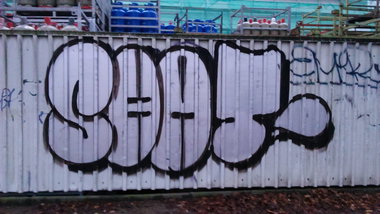 Graffiti Bombing - Photo by moschek - shat