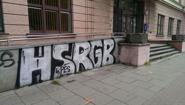 Graffiti Bombing in Hamburg - Photo by moschek - Hsr, rgb (2016)