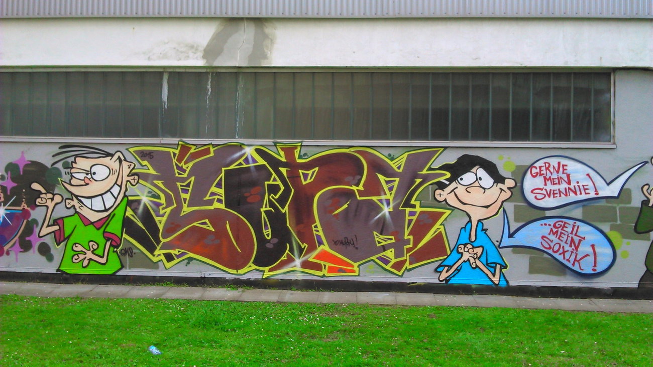 Graffiti in HAMBURG - Photo by moschek - supa (2015)