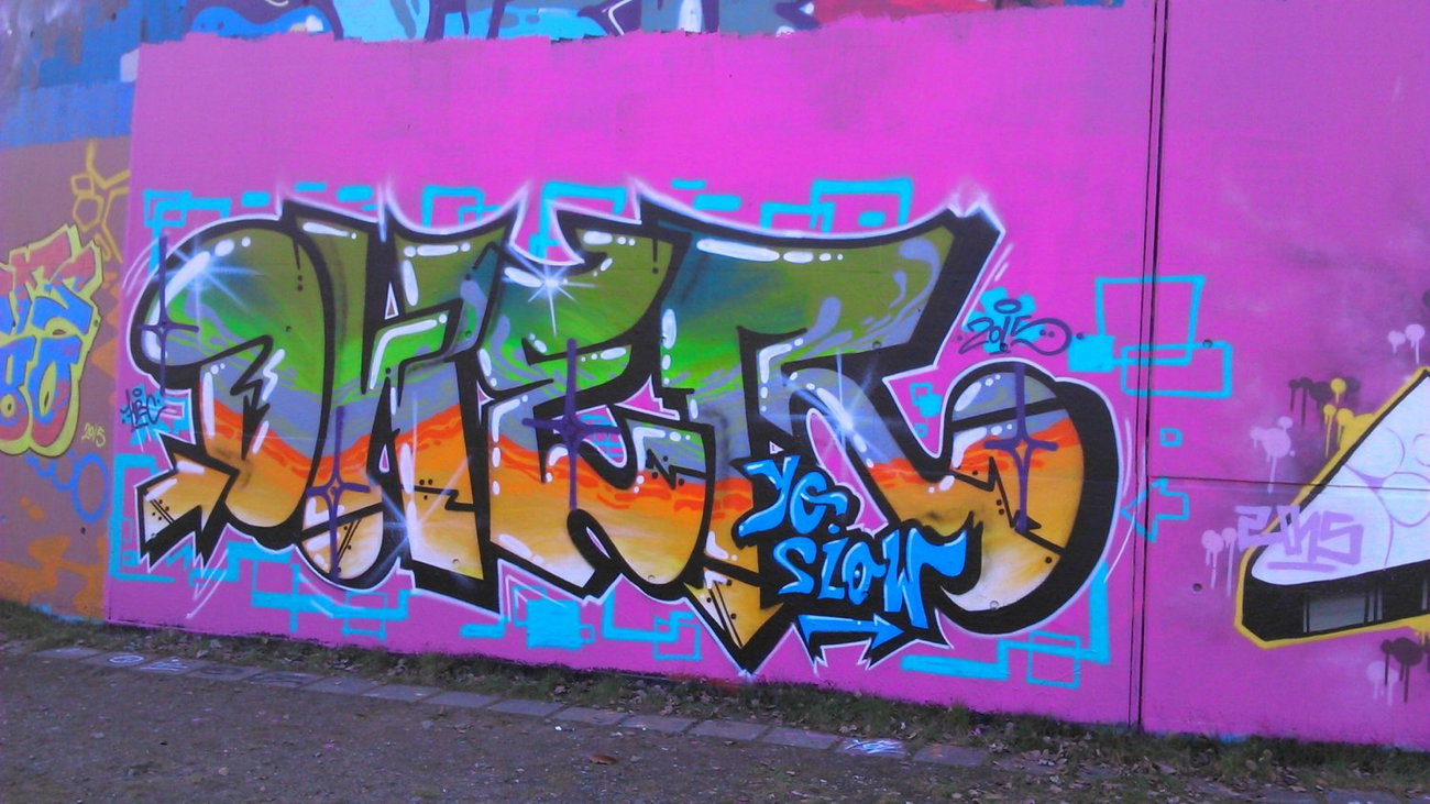 Graffiti Wall - Photo by moschek (2015)