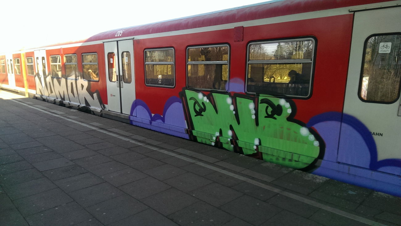 Graffiti Train - Photo by moschek - Nomor, 180, dnb (2017)