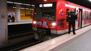 Graffiti Train - Photo by moschek (2015)
