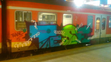 Graffiti Train in Wohnort - Photo by moschek - Tese, dsf (2015)
