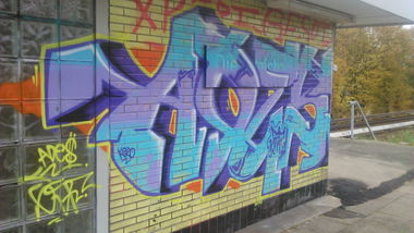 Graffiti Wall in Hamburg  - Photo by moschek - Ades, Gsf (2015)