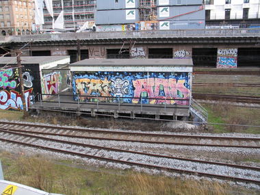 Graffiti Wall in Kopenhagen  - Photo by moschek - aod, fbi