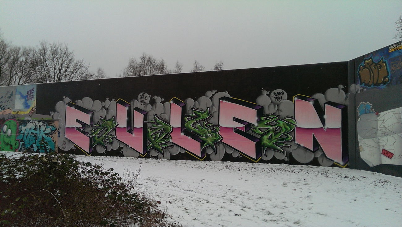 Graffiti Wall in Hamburg - Photo by moschek - Owls, eulen