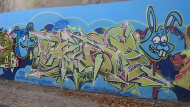 Graffiti Wall in Hamburg  - Photo by moschek - eiser (2015)