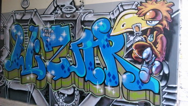 Graffiti Wall in Hamburg - Photo by moschek - wizar
