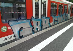 Graffiti Train - Photo by moschek - Gbr