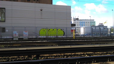 Graffiti Bombing - Photo by moschek - Moses, tm, bk