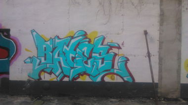 Graffiti Wall in Wohnort - Photo by moschek