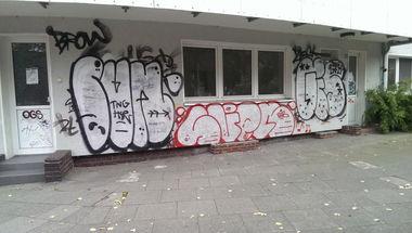 Graffiti Bombing in Hamburg - Photo by moschek (2016)