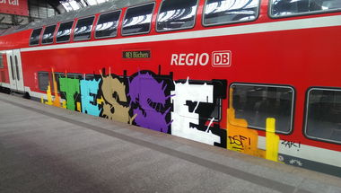 Graffiti Train - Photo by moschek - Tese, dsf (2016)
