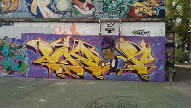 Graffiti Wall in Hamburg - Photo by moschek - Pokar, suf (2016)