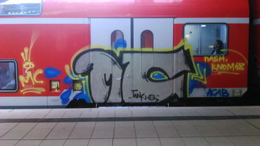 Graffiti Train in Wohnort - Photo by moschek - Mc (2015)
