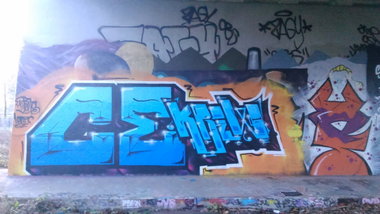 Graffiti Wall in Amsterdam - Photo by moschek - ce, crew (2014)