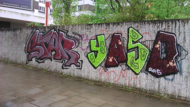 Graffiti Bombing in Hamburg - Photo by moschek - Star, yaso (2015)