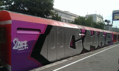 Graffiti Train in Hamburg - Photo by moschek - Chap